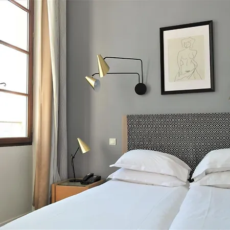 Hotell Belle-vue Vieux-port 3*
