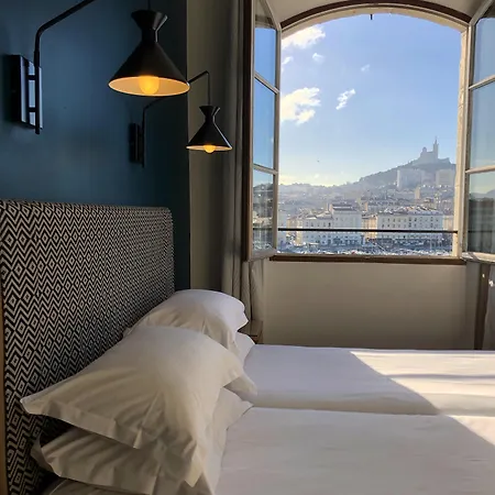 Belle-vue Vieux-port Hotell 3*