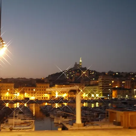 Belle-vue Vieux-port
